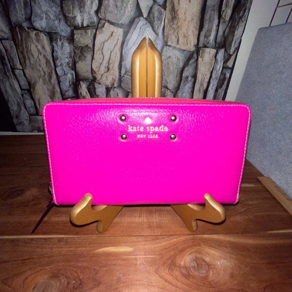 Kate‎ Spade Wellesley Neda Wallet Fuschia Pink Leather Zip Continental RARE